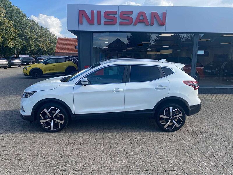 Nissan Qashqai Tekna 4x4, AT, 8-fach, abn AHK, Teilleder