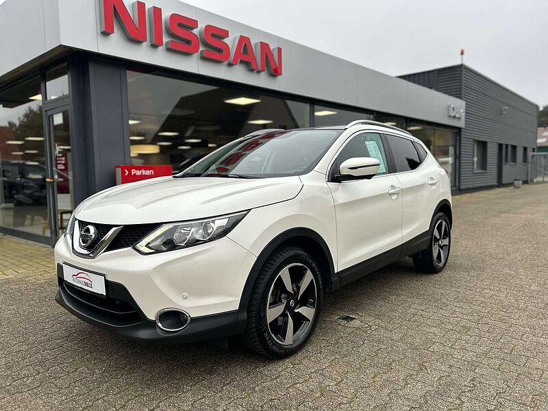 Nissan Qashqai 360° abn. AHK, PGD, Allwetterreifen